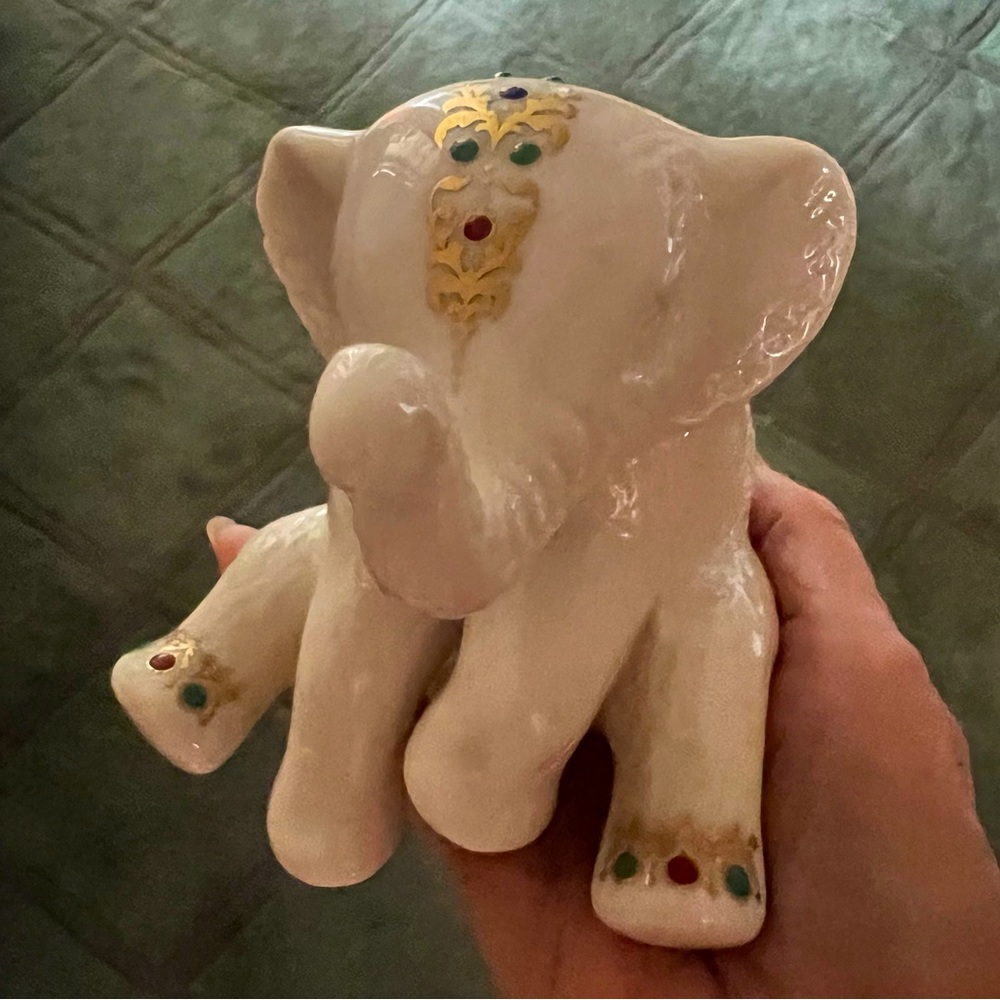 2 Lenox figurines from the China Jewels Collection. The Elephant & Honey Bear
